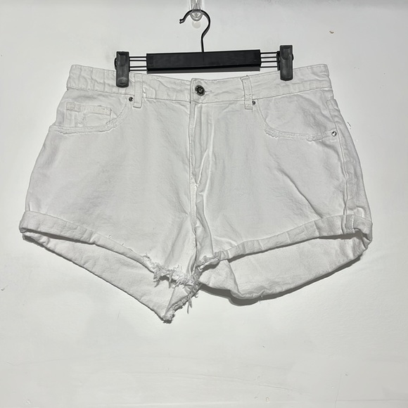 Cotton On Pants - Cotton On Mid Rise Saturday White Cuffed Denim Shorts Size 8